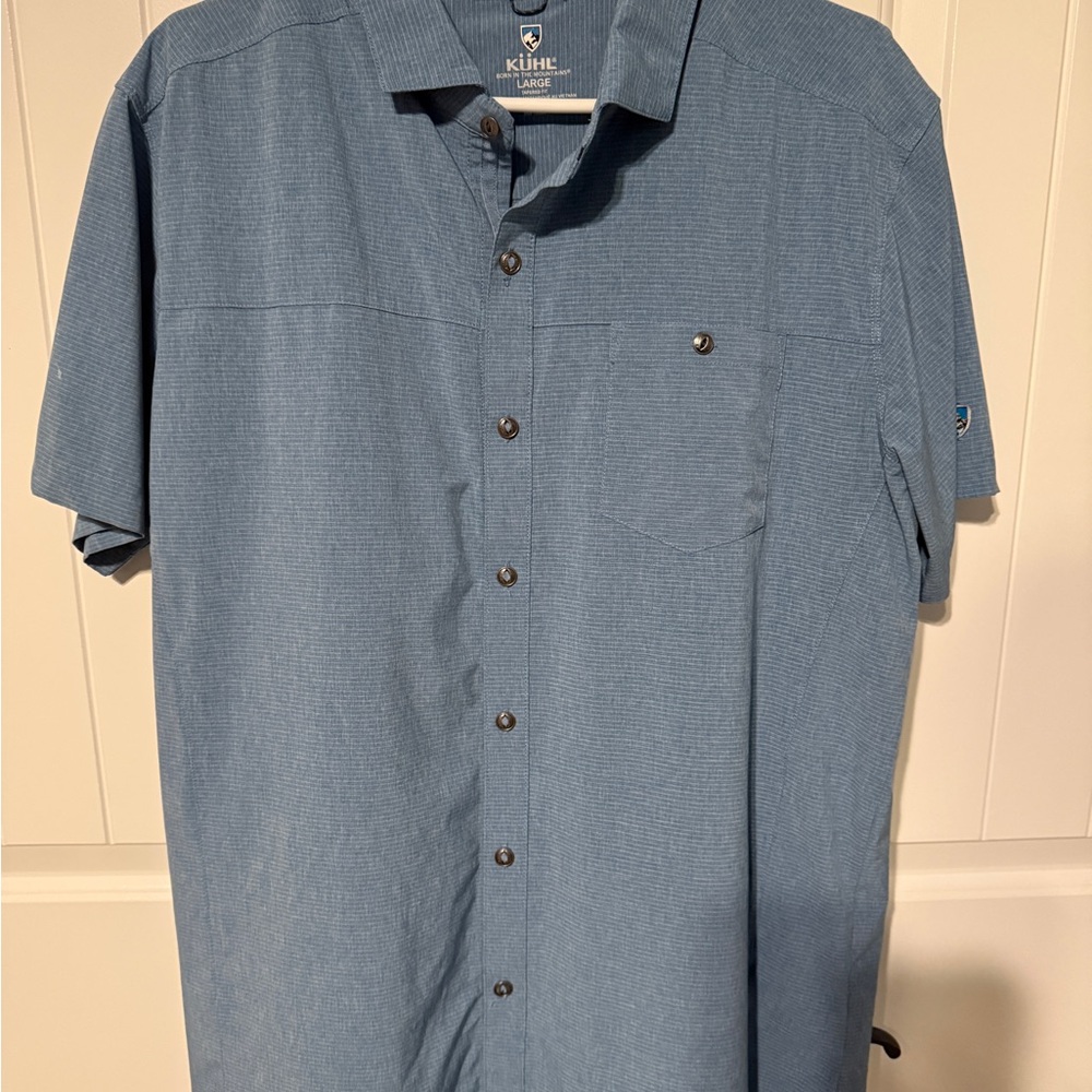 KUHL Men's Light Blue Casual Button-Down Shirt